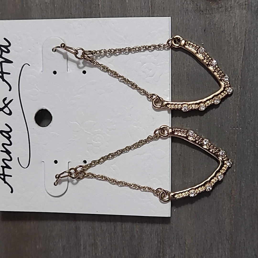 Dangling Earrings 11$